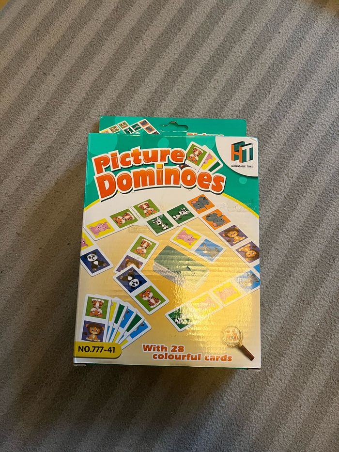 Jeu éducatif dominos Neuf