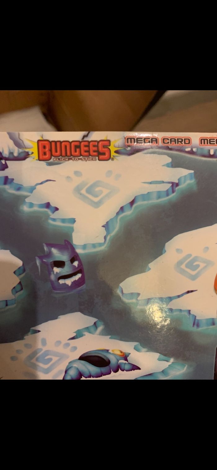 Jeux de carte magnétique avec 48 figurines bungees - photo numéro 2