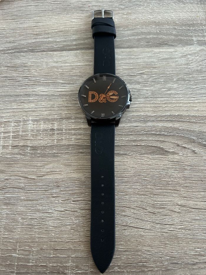 Montre D&G neuve jamais portée