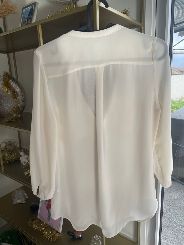 Blouse blanche - photo numéro 2