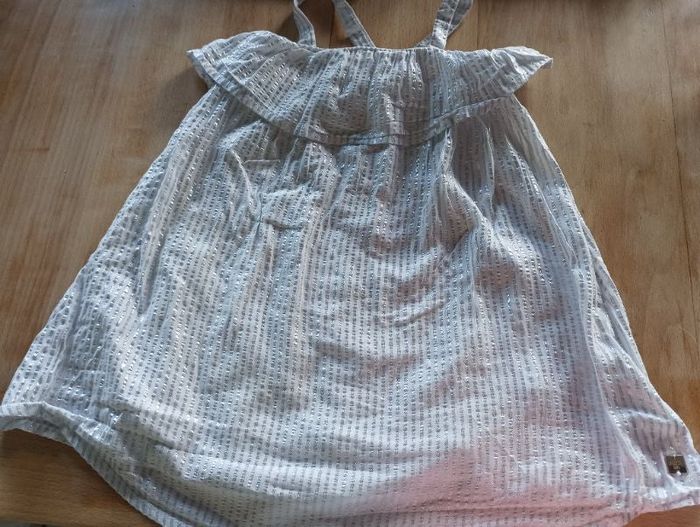 Superbe robe de la marque : Carrément Beau 6 ans