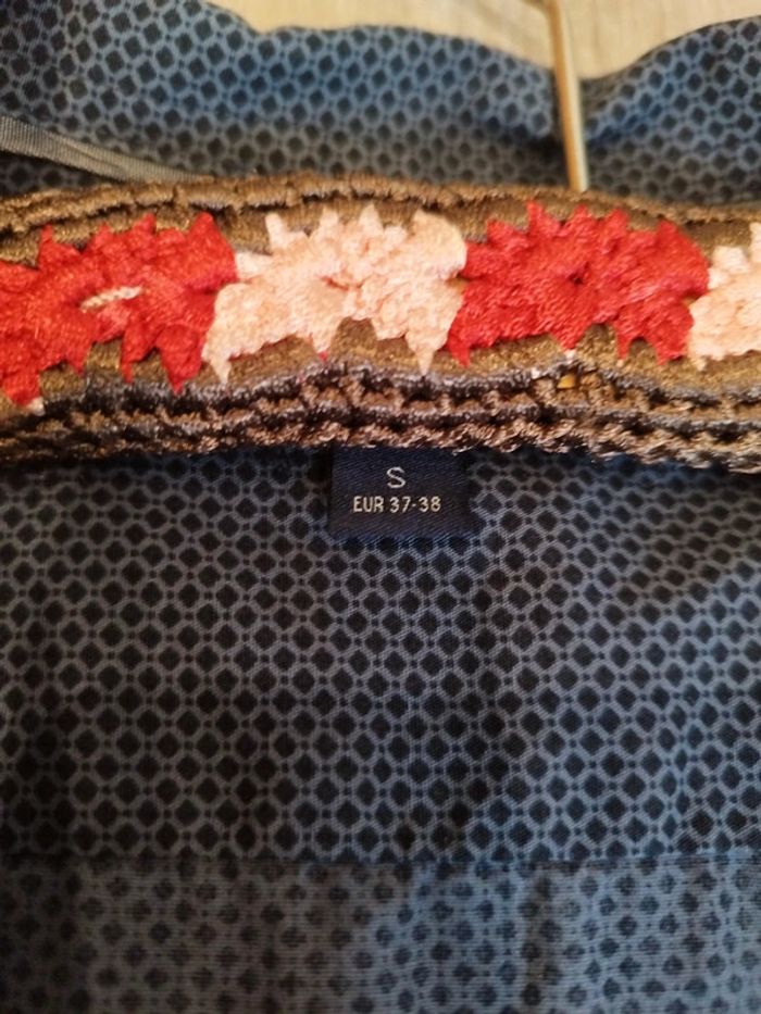 Lot chemise et gilet - photo numéro 7