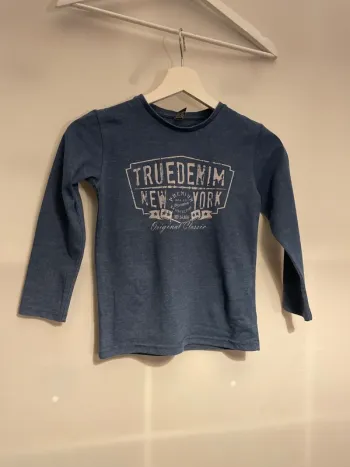 T-shirt 8 ans tape à l’œil