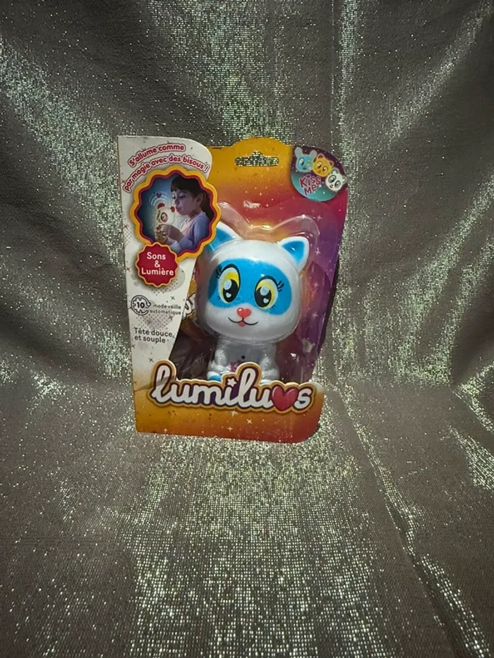 Kitty de LumiLuv