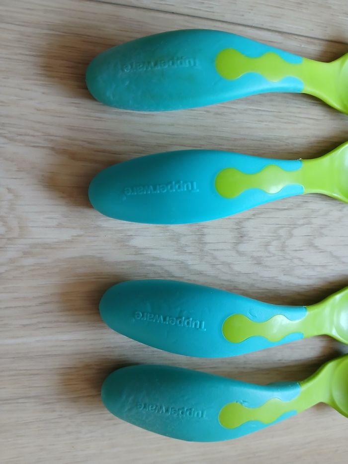 Lot vaisselle bébé Tupperware - photo numéro 6