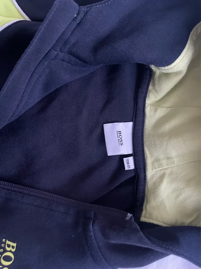 Veste Hugo Boss 18 mois - photo numéro 3