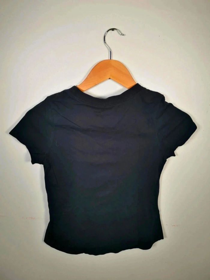 C30 t-shirt noir Nike 10 ans - photo numéro 2