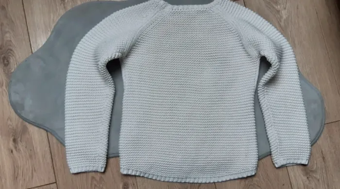 Pull tape à l'oeil crème 8 ans état neuf - photo numéro 2
