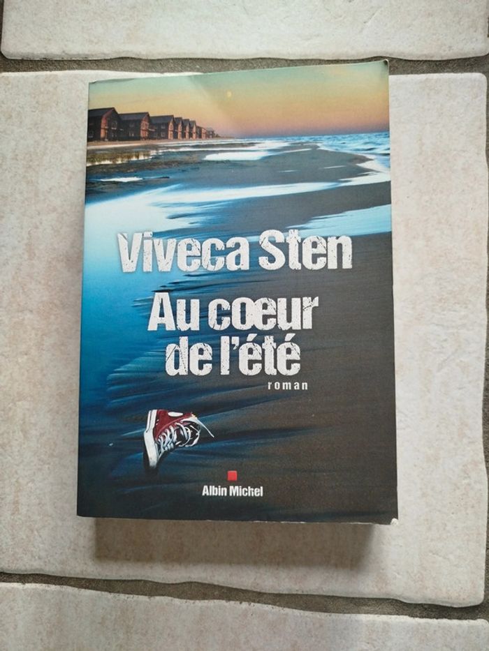 Viveca sten au coeur de l'été