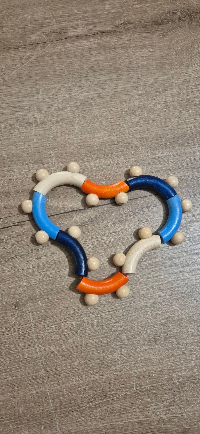 Hochet souple articulé en bois - photo numéro 2