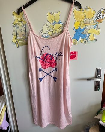 Nuisette rose clair à motifs, taille S, marque Bronzini 