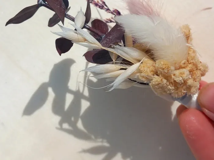 Barrettes en fleurs sechees à offrir - photo numéro 11