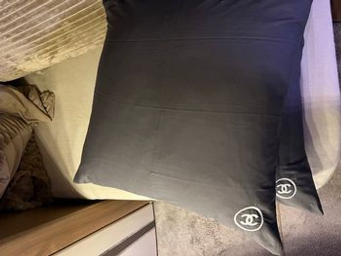 Taie d'oreiller brodé - photo numéro 5