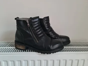 Bottines cuir 39