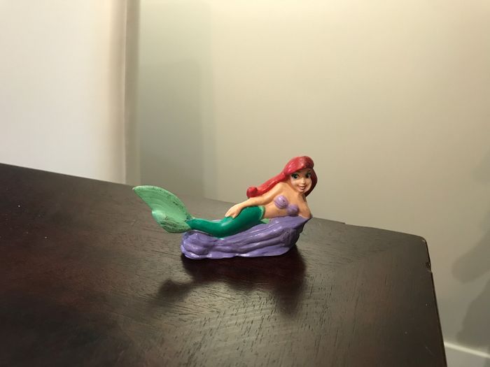 Figurine rare ariel la petite sirène