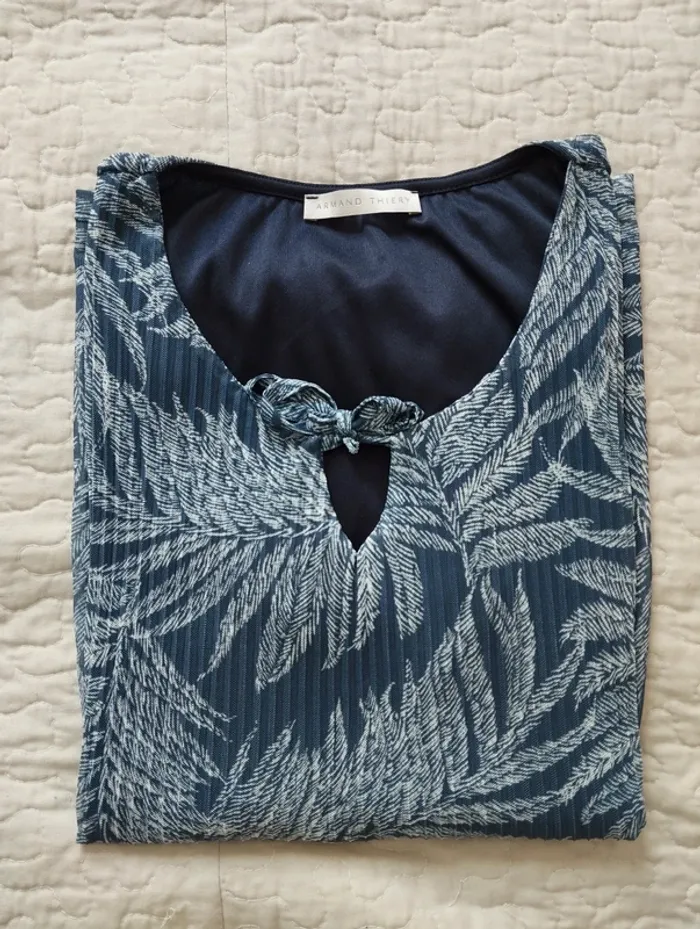 Blouse Armand Thiery bleu taille M
