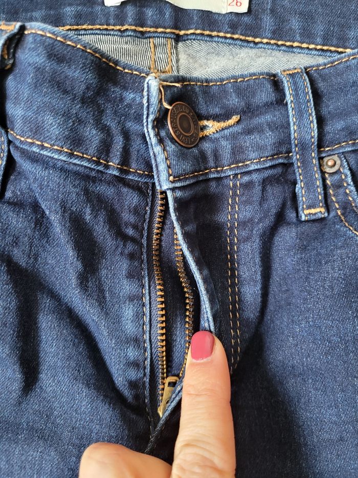 Jeans Levis 712 slim - photo numéro 3