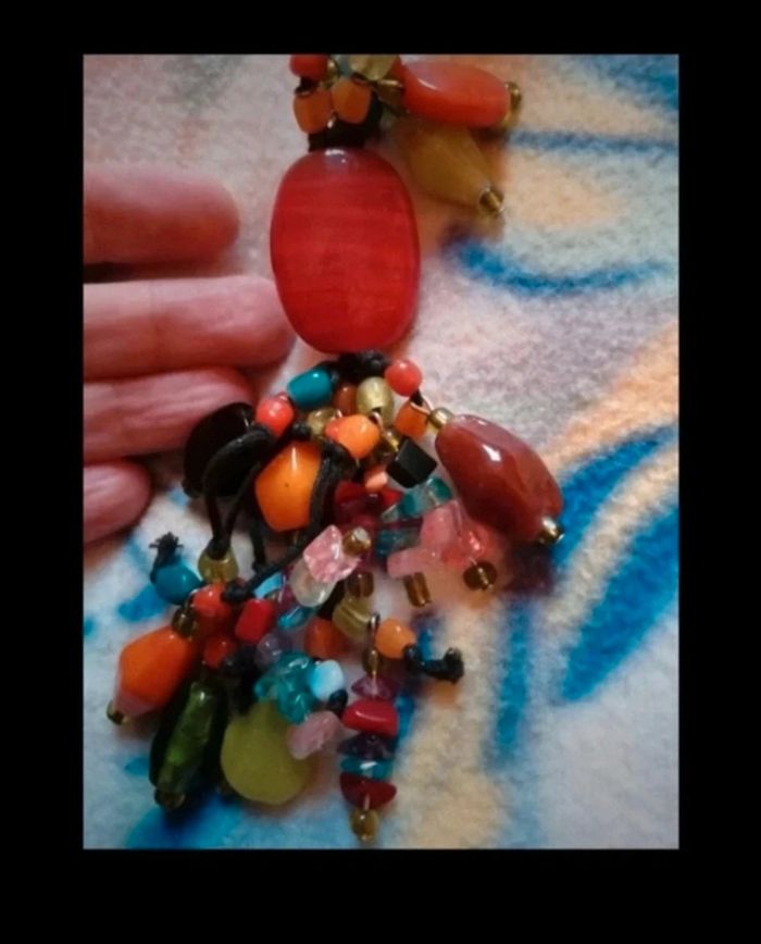 Collier en pierre multicolores - photo numéro 2