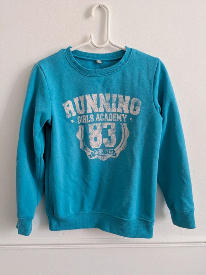 Sweat bleu et blanc 8 ans