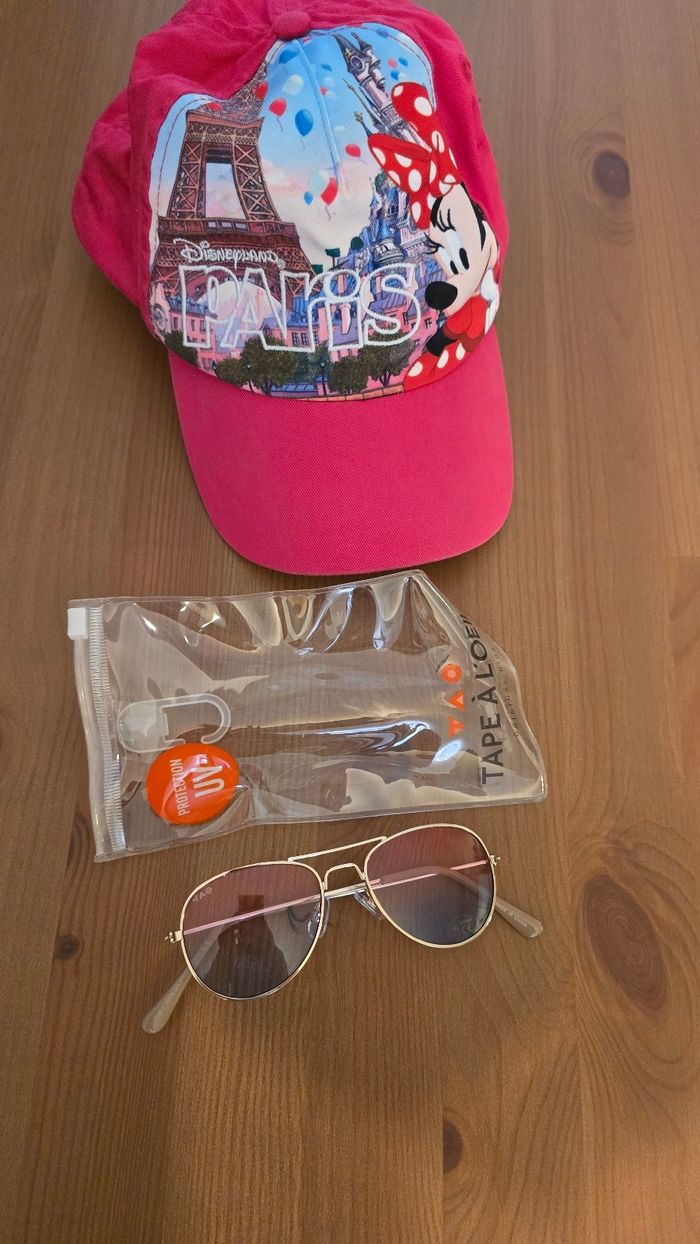 🩷🤩😍 casquette disneylandparis et lunettes de soleil Tapealoeil fille 😍🤩🩷