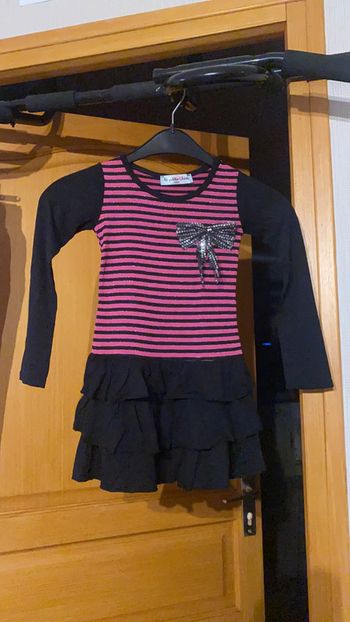 Robe rose noir et argenté