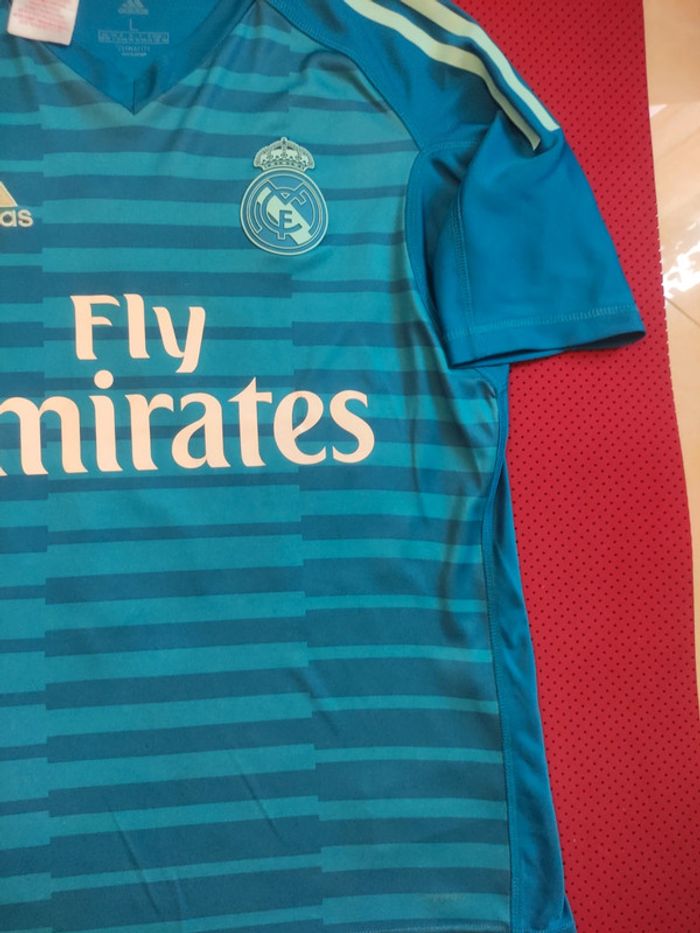 Maillot de foot Courtois Real Madrid, Adidas Authentique Officiel taille enfant 13/14 ans - photo numéro 3