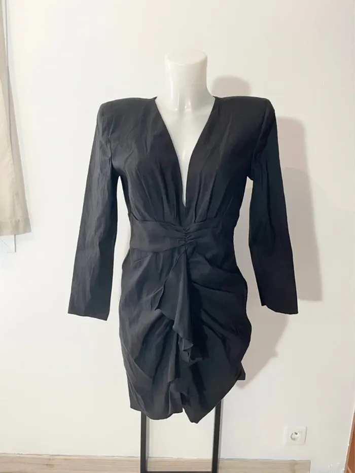 Robe noire Zara - photo numéro 2