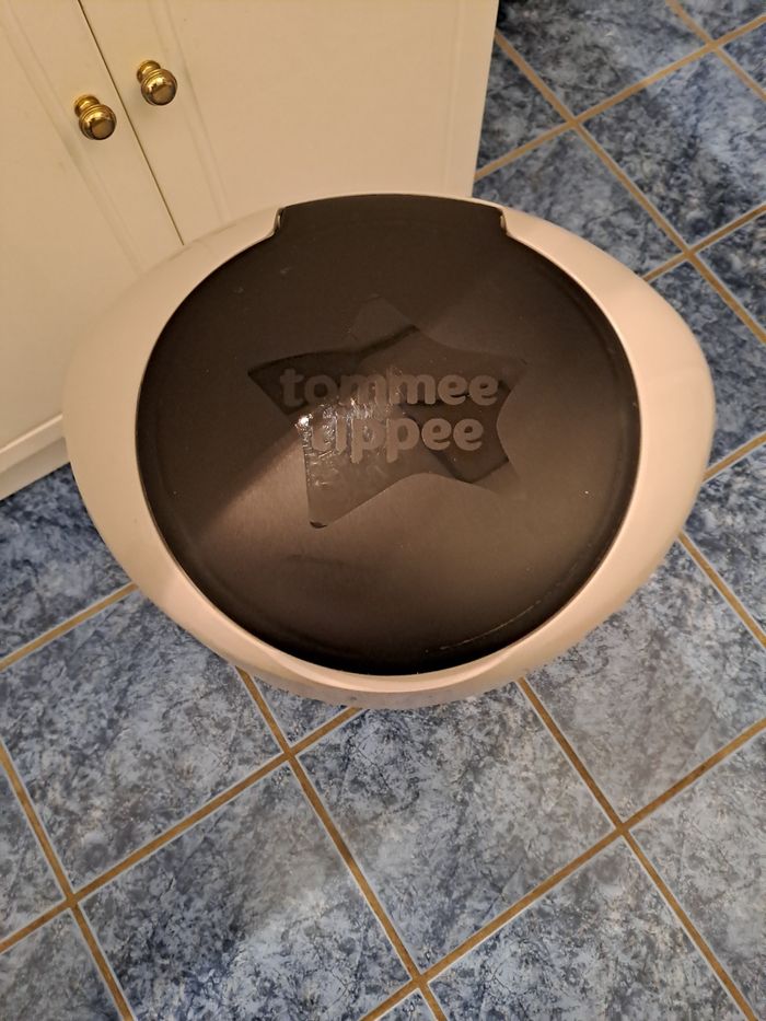 Poubelle à couches Tommee Tippee Sangenic - photo numéro 5