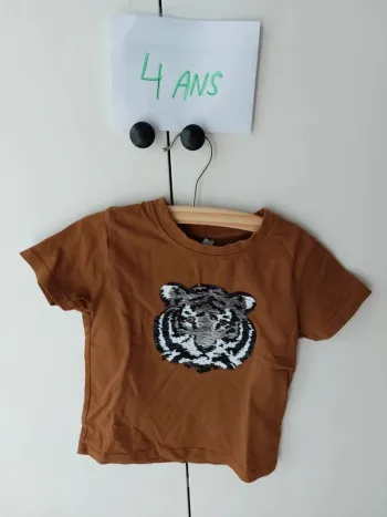 T-shirt à sequins 4 ans