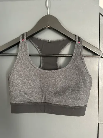 Brassière de sport taille M