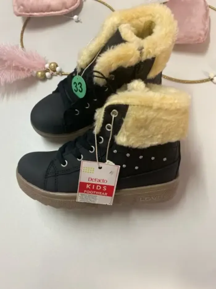 Bottines fille - fourrée - neuf - Defacto - Taille 33 - photo numéro 5