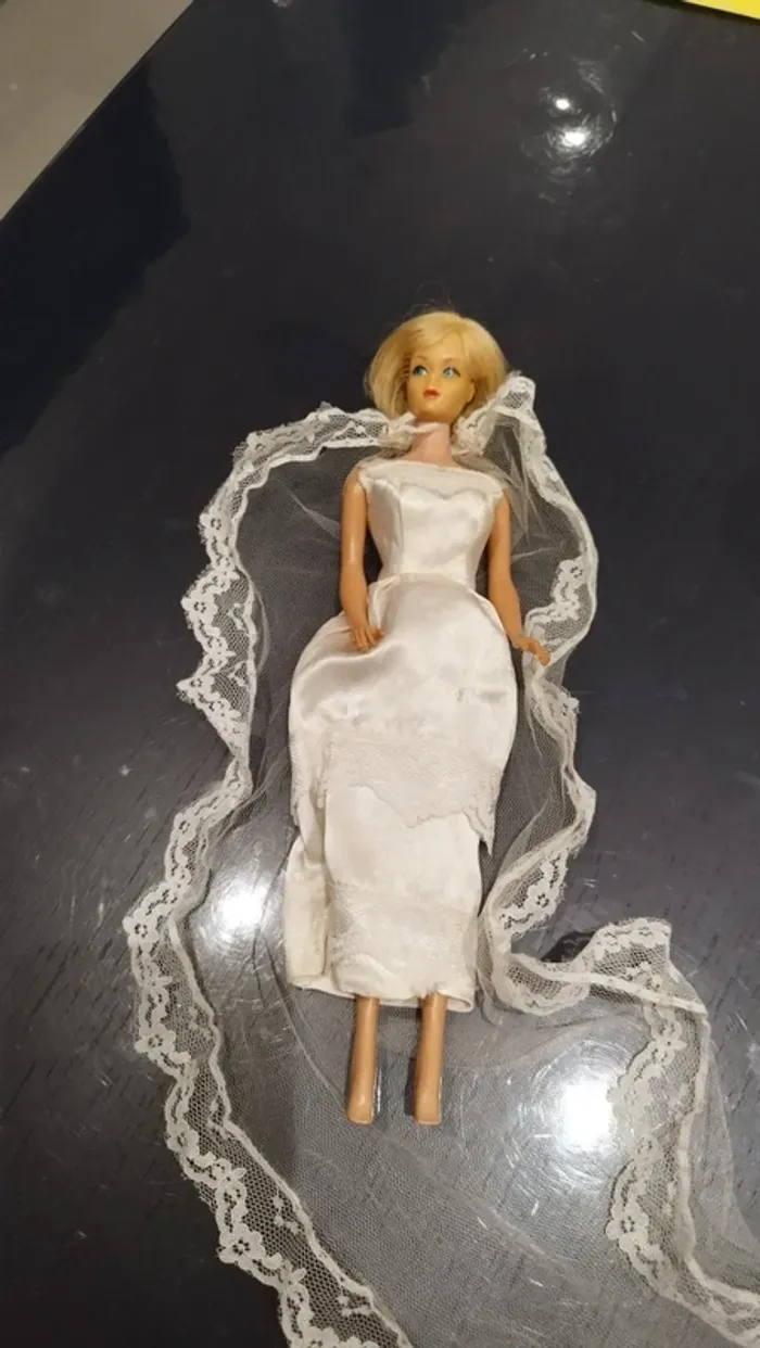 Barbie midge vintage et robe de mariée #1665