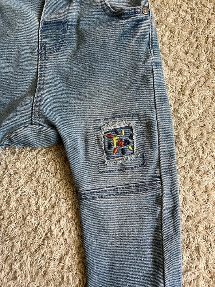 Jeans bleu clair taille 9 mois marque Tape à l’œil - photo numéro 2
