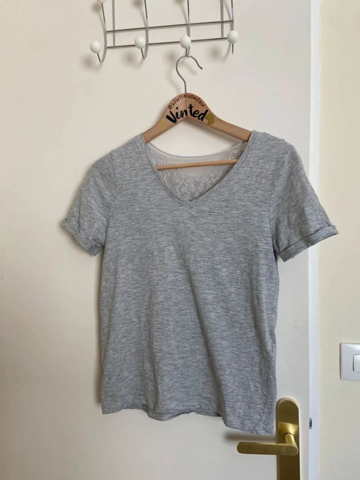 Tee-shirt gris avec dos dentelle Naf Naf Taille S