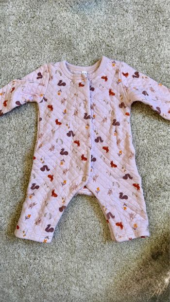 Pyjama chaud sans pieds Kiabi – 1 mois – rose