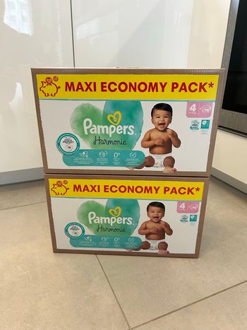 156 Couches Pampers Harmonie Taille 4 