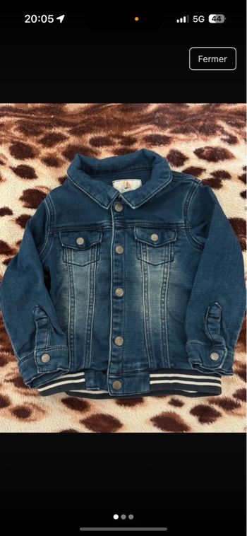 Veste en jean taille 36 mois