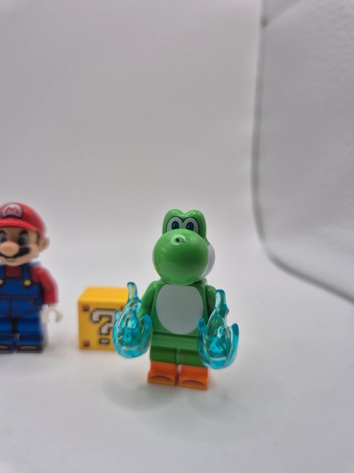 Figurines type lego Mario Princesse Peach Luigi Toad et Yoshi / Super Mario - photo numéro 6