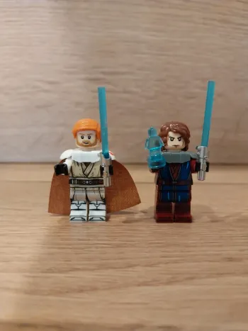 Figurines type lego Jedi Anakin Skywalker et Obiwan star wars