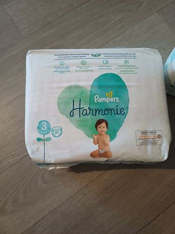 Couche Pampers 