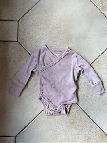 Lot de 5 bodies taille naissance 0 mois