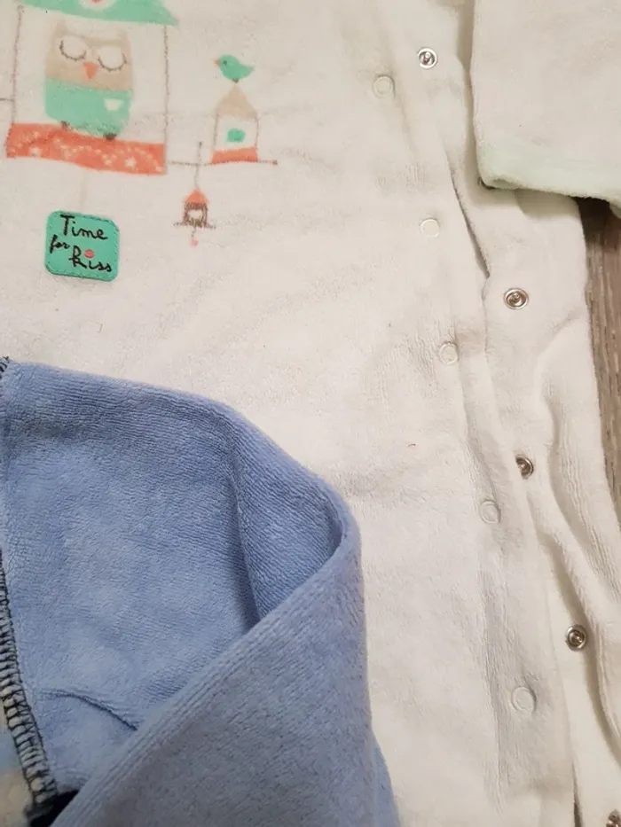 Lot de 3 pyjamas 9 mois - photo numéro 3