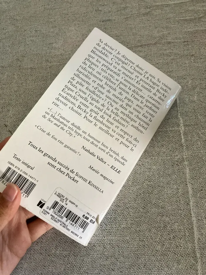 Sophie Kinsella – L’Accro du Shopping dit oui - photo numéro 3