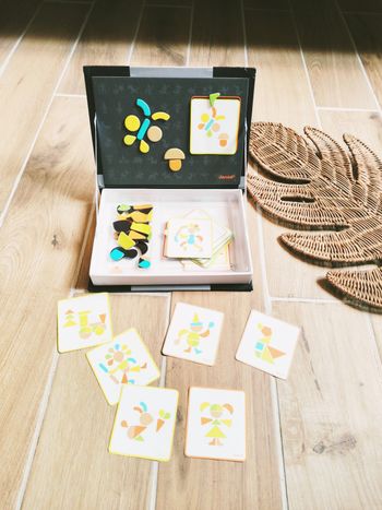 🧩Coffret Magnets éléments magnetiques aimantés tangram marque Janod
