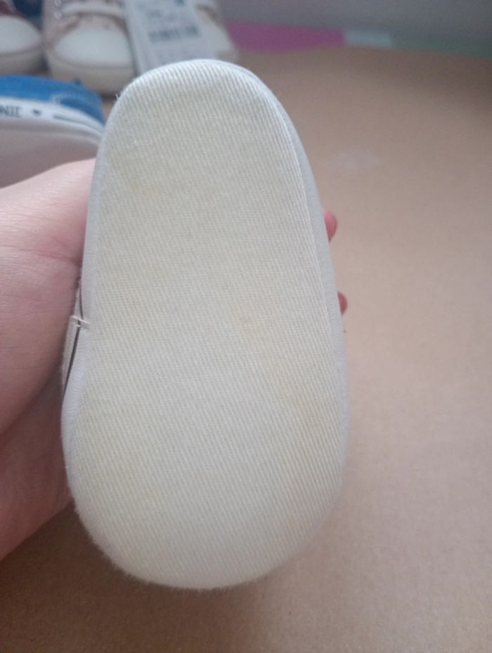 Chaussures bébé - photo numéro 2