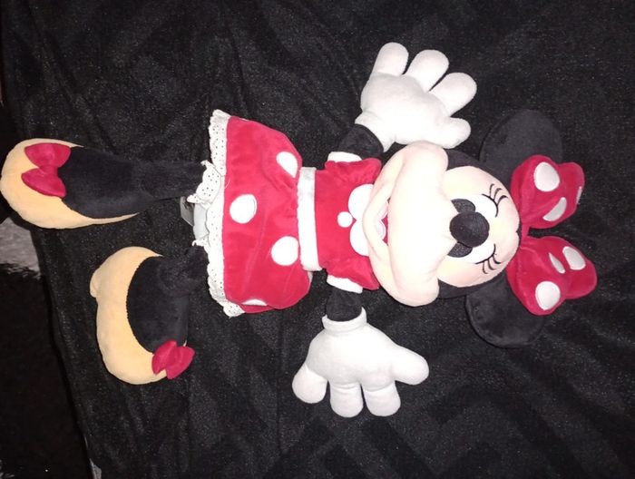 Peluche Minnie de chez Disney Park - photo numéro 3