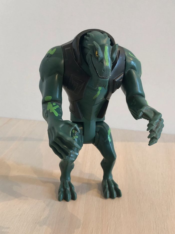 Figurine Killer Croc vert noir TM DC Comics Batman (s05)