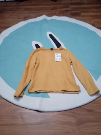 Pull fin neuf 4 ans