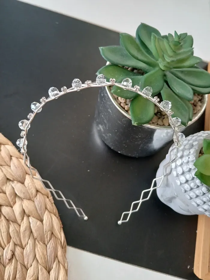 Serre Tête enfant pour Cérémonie🎉🌿 - photo numéro 3