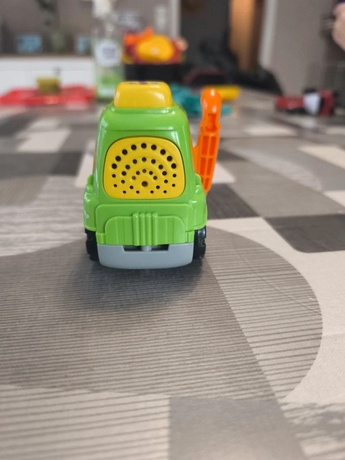 Tut Tut bolide - photo numéro 4